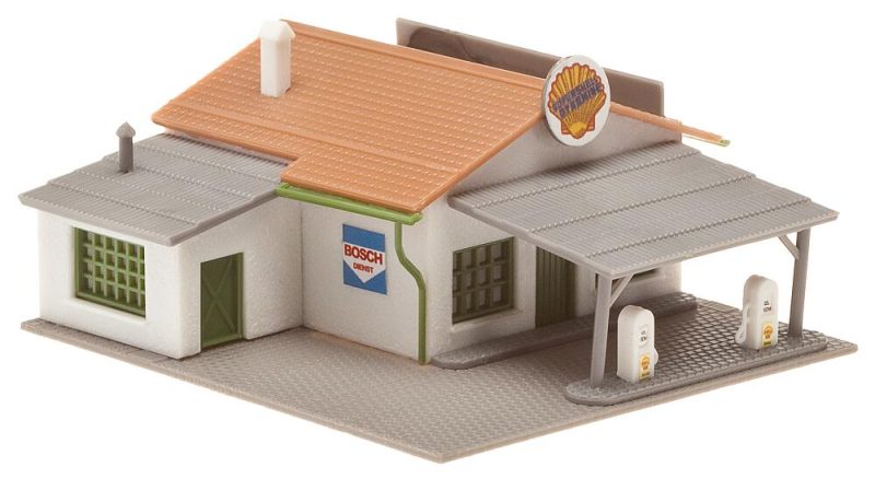 Petrol station - Image 2