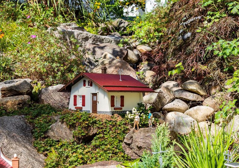 Mountain house