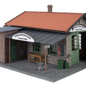 Agricultural machinery workshop - Image 3