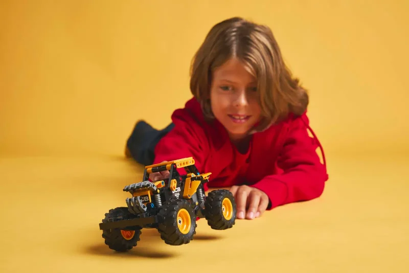 LEGO Technic 42199 Monster Jam™ DIGatron™ Pull-Back