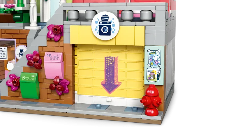 LEGO Friends 42670 Heartlake City Apartments and Stores