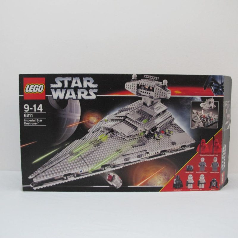 Imperial Star Destroyer. Complete with instructions and box - Image 22