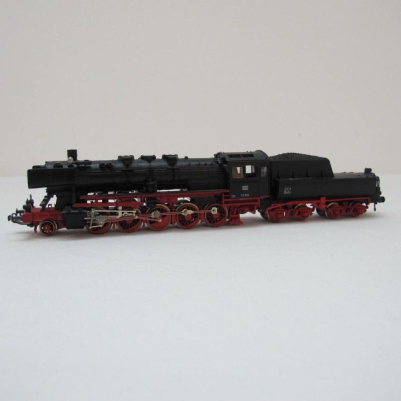 Steam locomotive BR 50 008 - Image 12