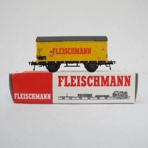 Fleischmann Yellow Commercial car Gr20